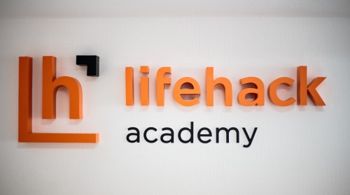 Interior design for "Lifehack"