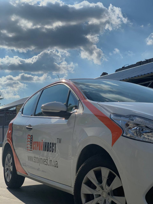 Car branding for the company "STROYINVEST"